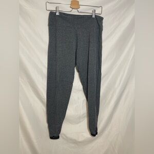 Stylish Gray Leggings for Women